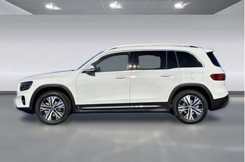 Polar White 2026 Mercedes-Benz GLB 250 Base