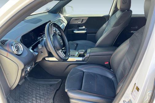 Polar White 2023 Mercedes-Benz EQB 300 4MATIC