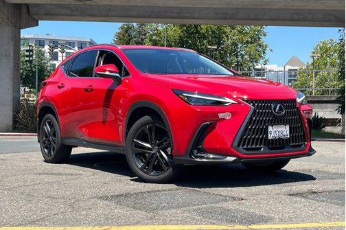 2024 Lexus NX 450h+ Luxury