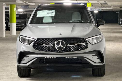 MANUFAKTUR Alpine Grey 2026 Mercedes-Benz GLC 300 4MATIC