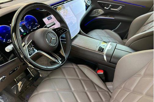 2024 Mercedes-Benz Maybach EQS 680 4MATIC