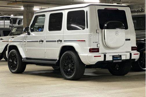 2025 Mercedes-Benz G-Class G 580e