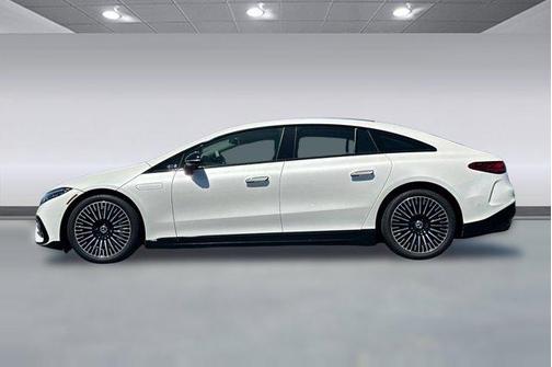 MANUFAKTUR Diamond White Metallic 2023 Mercedes-Benz EQS 450 4MATIC