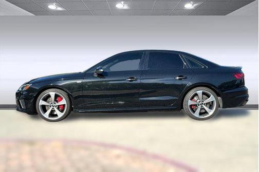 2023 Audi A4 45 S line Premium Plus