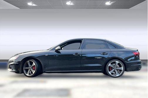 2023 Audi A4 45 S line Premium Plus