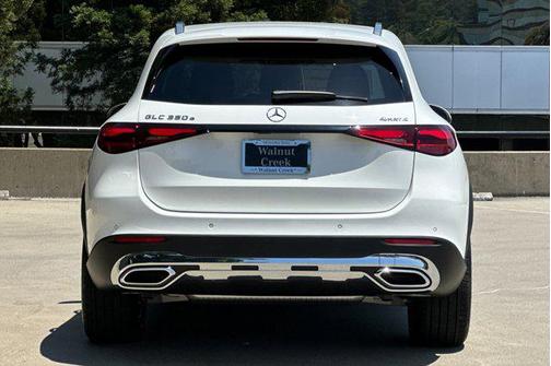 2025 Mercedes-Benz GLC 350e Base