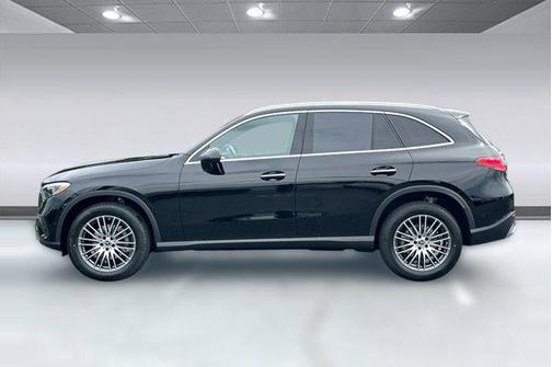 Black 2026 Mercedes-Benz GLC 300 4MATIC