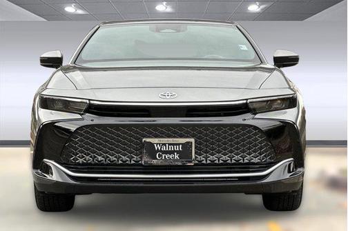 2024 Toyota Crown XLE