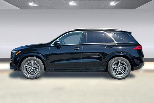 Black 2026 Mercedes-Benz GLE 450 4MATIC