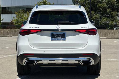 2025 Mercedes-Benz GLC 350e Base