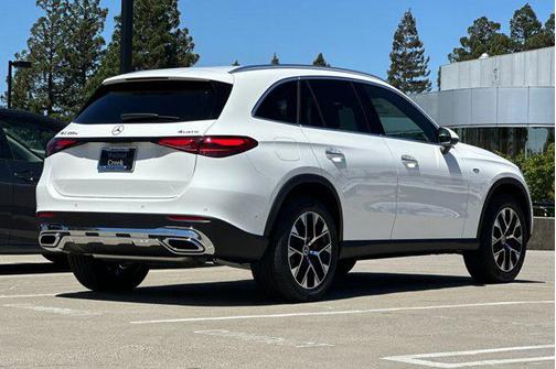 2025 Mercedes-Benz GLC 350e Base