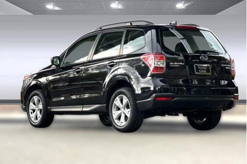 2016 Subaru Forester 2.5i