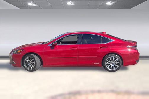 Matador Red Mica 2020 Lexus ES 300h Base