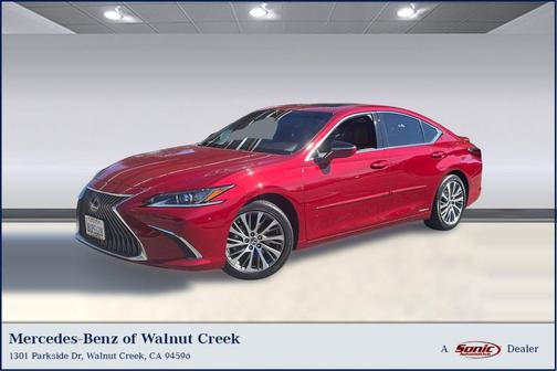 Matador Red Mica 2020 Lexus ES 300h Base