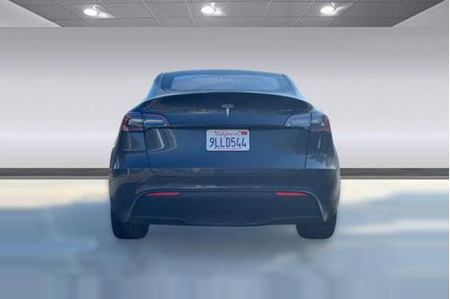2024 Tesla Model Y Long Range Single Motor Rear-Wheel Drive