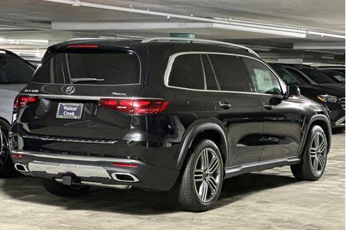 2025 Mercedes-Benz GLS 450 4MATIC
