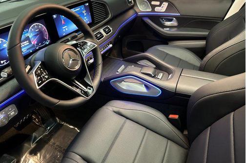 2026 Mercedes-Benz GLS 450 4MATIC