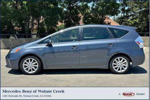 2012 Toyota Prius v Five