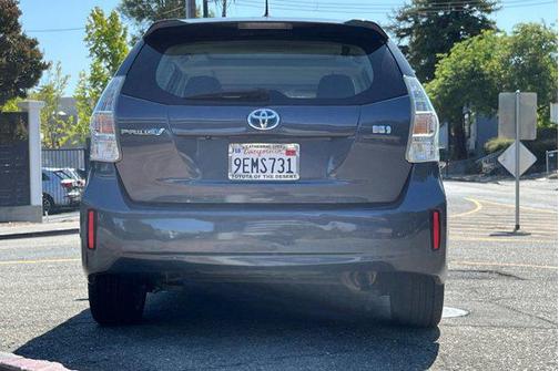 2012 Toyota Prius v Five