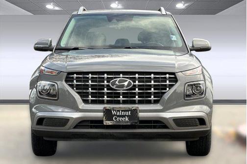 2022 Hyundai VENUE SEL