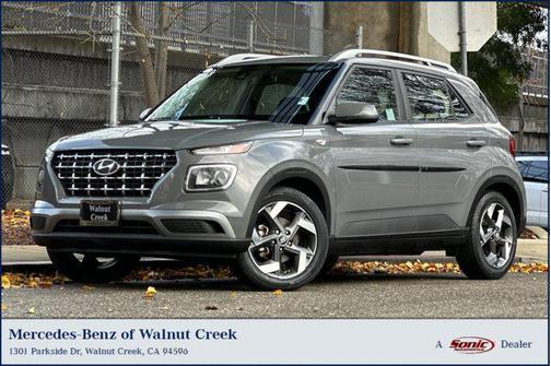 2022 Hyundai VENUE SEL