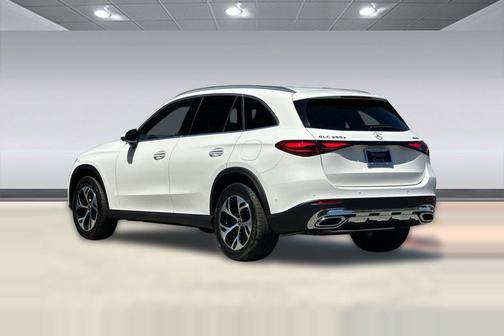 Polar White 2026 Mercedes-Benz GLC 350e Base