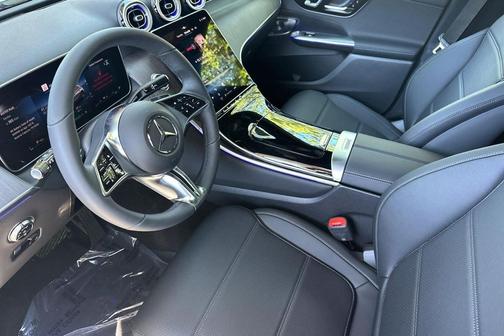 Polar White 2026 Mercedes-Benz GLC 350e Base