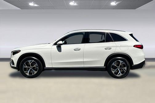 Polar White 2026 Mercedes-Benz GLC 350e Base