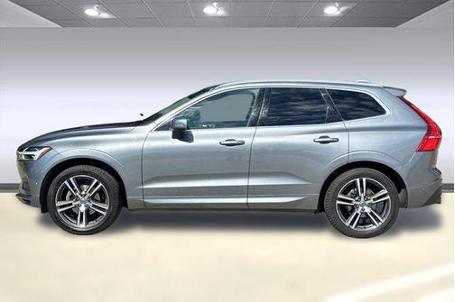 2019 Volvo XC60 T5 Momentum