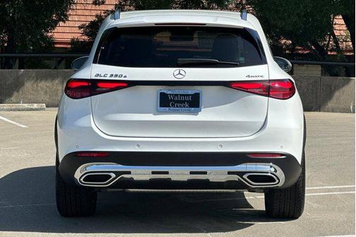 2025 Mercedes-Benz GLC 350e Base