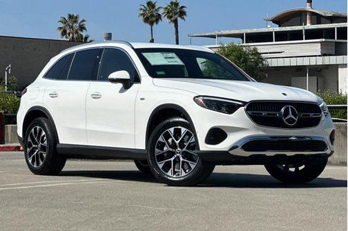 2025 Mercedes-Benz GLC 350e Base