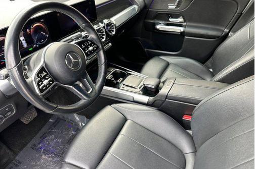 2023 Mercedes-Benz EQB 300 4MATIC