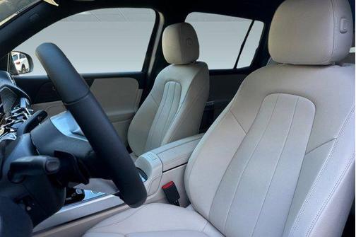 2026 Mercedes-Benz GLB 250 Base