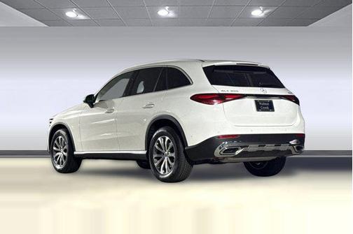 2026 Mercedes-Benz GLC 300 4MATIC