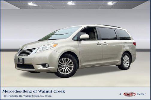 2015 Toyota Sienna XLE