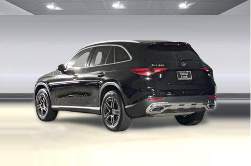 2026 Mercedes-Benz GLC 300 Base