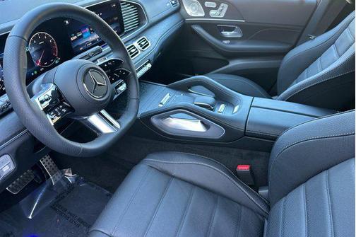 2026 Mercedes-Benz GLS 450 4MATIC