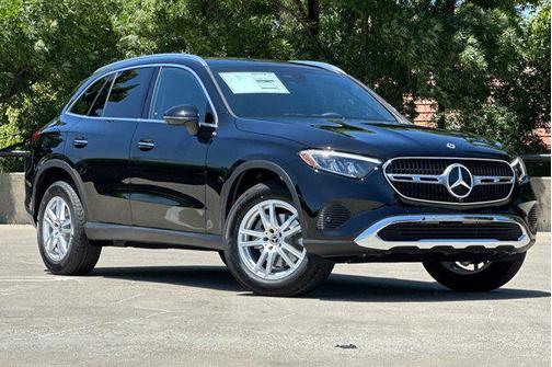 2025 Mercedes-Benz GLC 300 Base