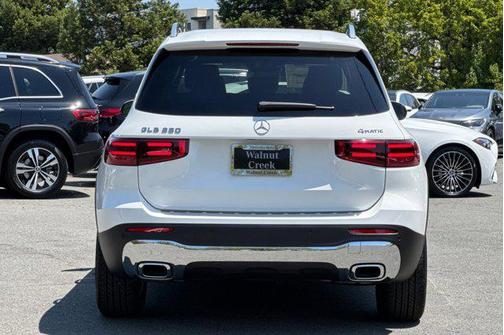 2025 Mercedes-Benz GLB 250 4MATIC