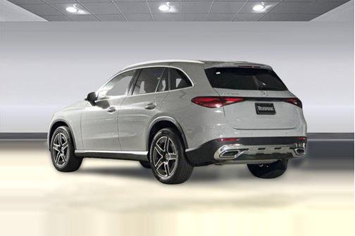 MANUFAKTUR Alpine Grey 2026 Mercedes-Benz GLC 300 4MATIC