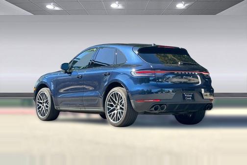 Blue 2019 Porsche Macan Macan