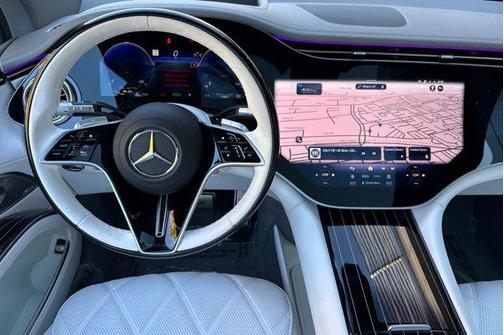 2025 Mercedes-Benz Maybach EQS 680 4MATIC