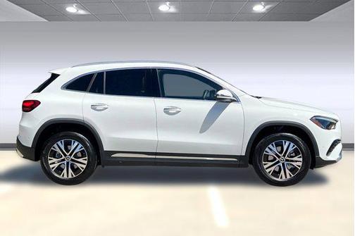 2025 Mercedes-Benz GLA 250 4MATIC