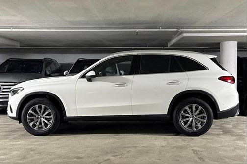 2026 Mercedes-Benz GLC 300 4MATIC