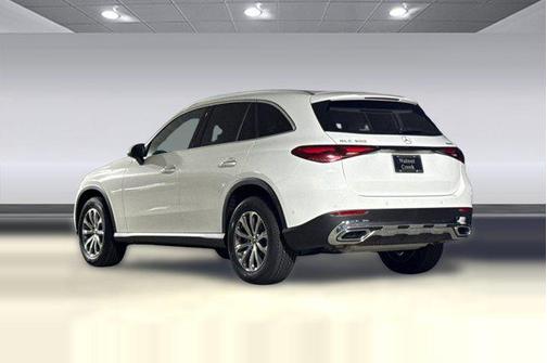 Polar White 2026 Mercedes-Benz GLC 300 4MATIC