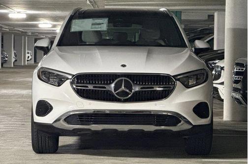 2026 Mercedes-Benz GLC 300 4MATIC