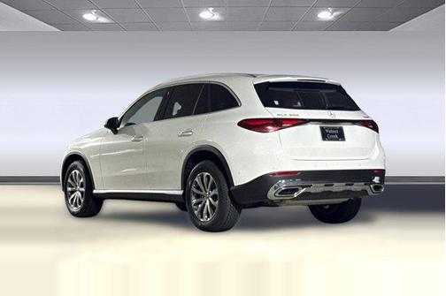 2026 Mercedes-Benz GLC 300 4MATIC