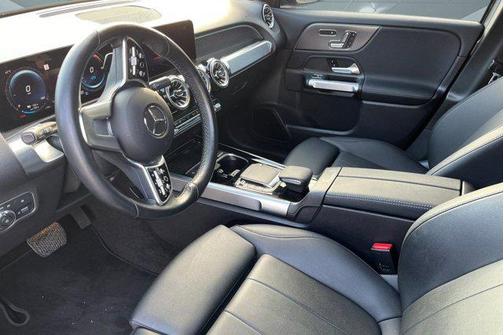 2023 Mercedes-Benz EQB 250 Base