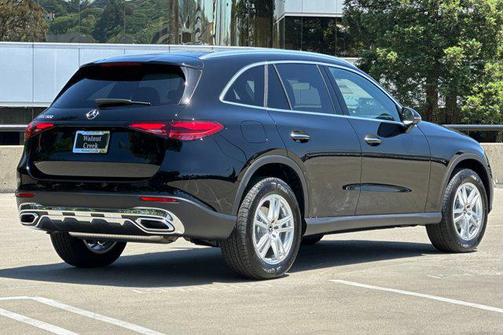 2025 Mercedes-Benz GLC 300 Base