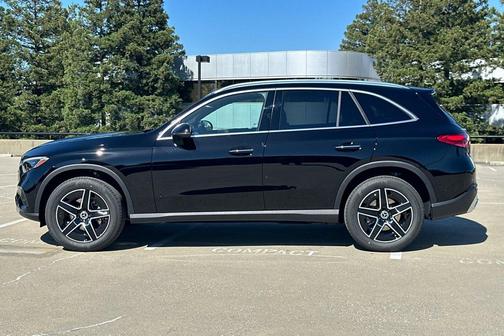 Black 2026 Mercedes-Benz GLC 300 4MATIC